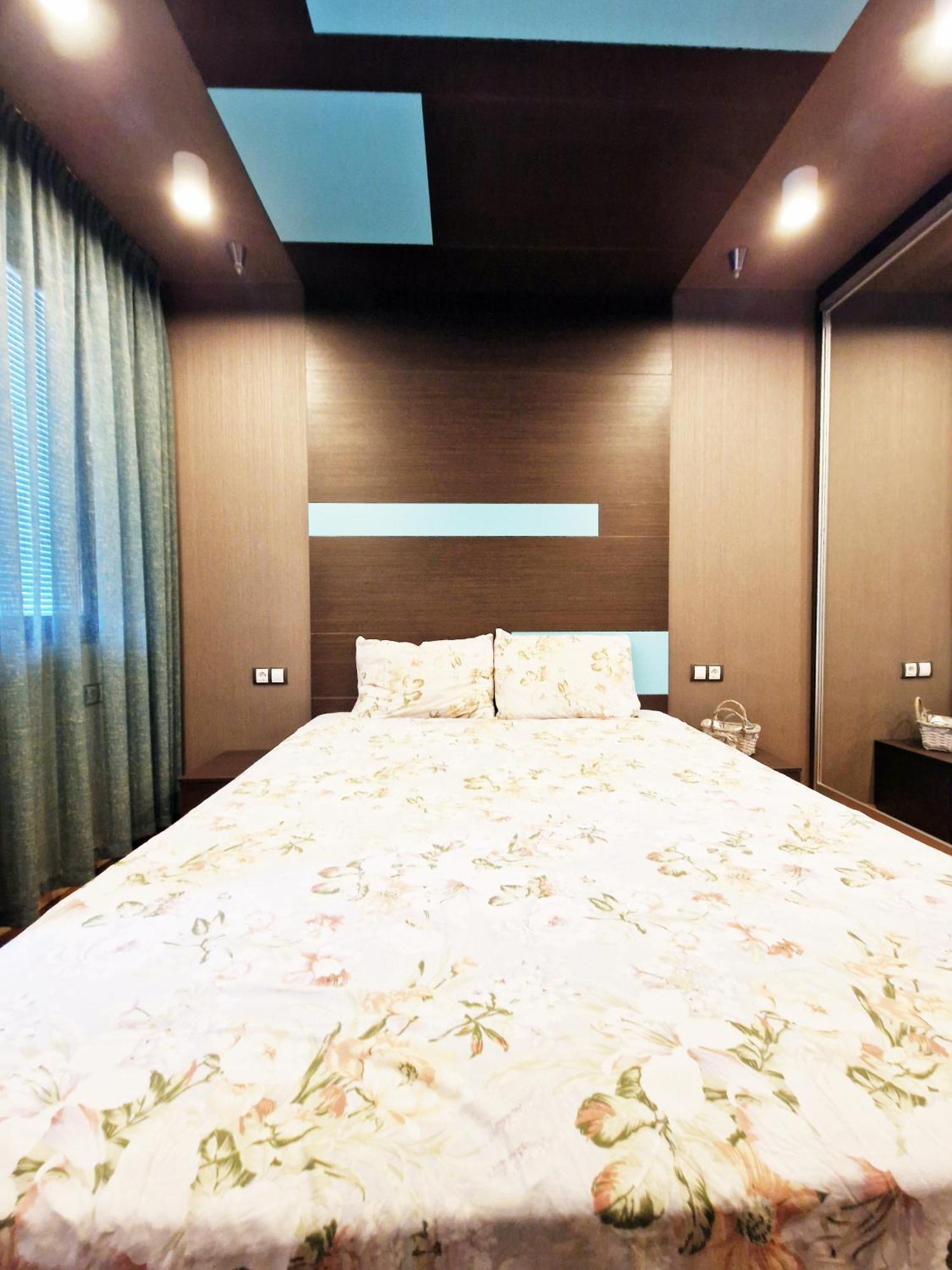 Central Apartment - Spacious Designer Property In Stara Zagora Exterior foto