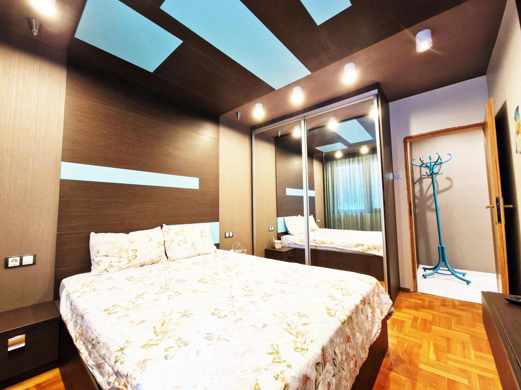 Central Apartment - Spacious Designer Property In Stara Zagora Exterior foto